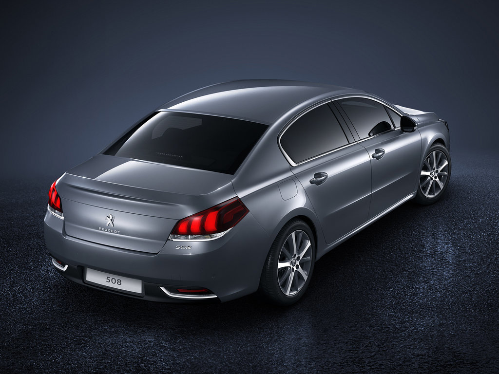 Berlina ammiraglia Peugeot 508