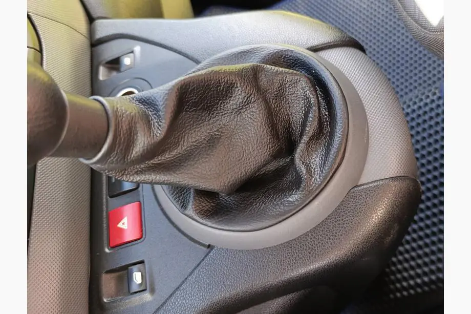 Citroen Berlingo 2008-2018 Cuffia cambio in pelle Foto 4