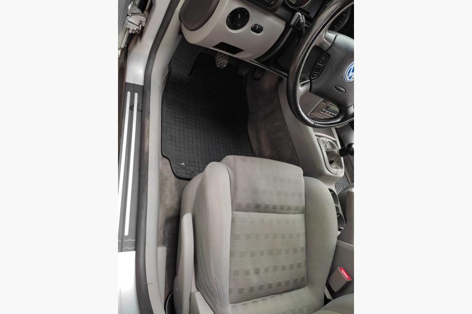 Volkswagen Passat B5 1997-2005 Tappetini in gomma (4 pz, Polytep) Foto 7