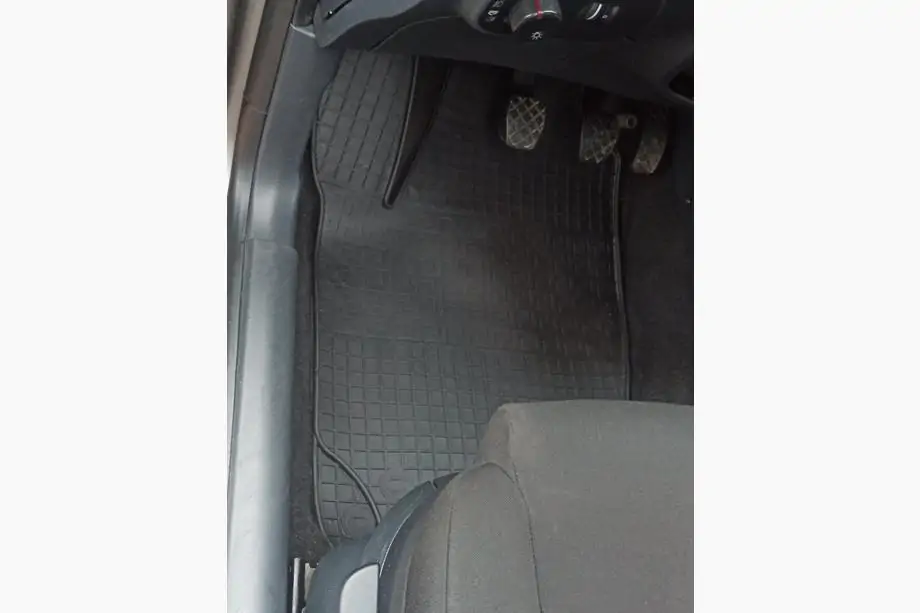 Seat Ibiza 2002-2009 Tappetini in gomma (4 pz, Polytep) Image
