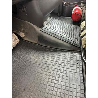 Tappetini in gomma (3 pz, Polytep) Mercedes Viano 2004-2014 foto 3
