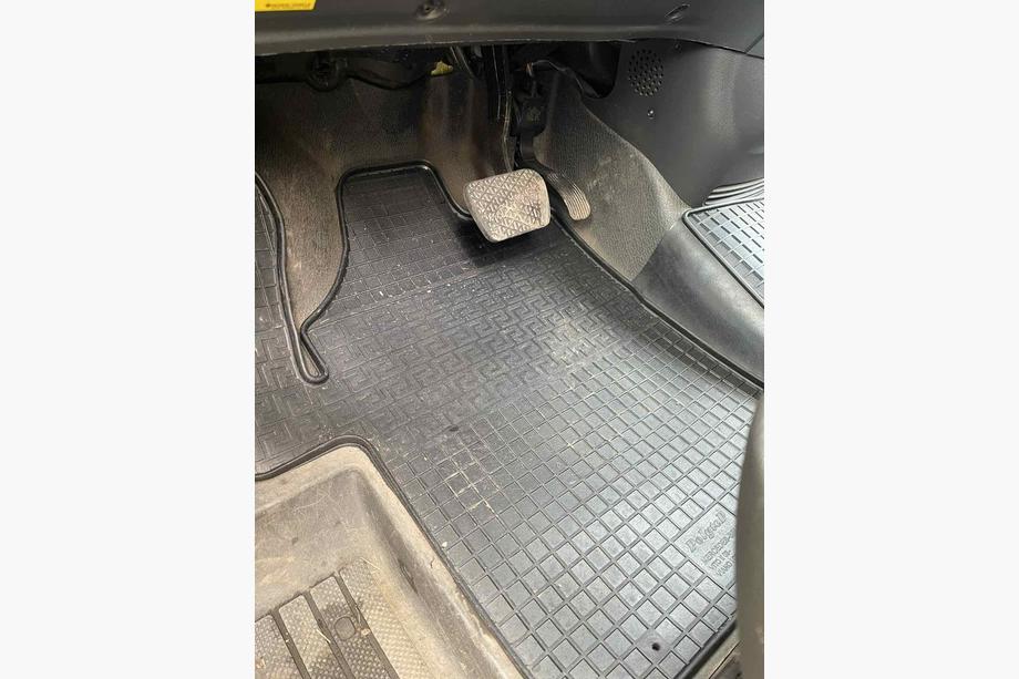 Mercedes Viano 2004-2014 Tappetini in gomma (3 pz, Polytep) Image