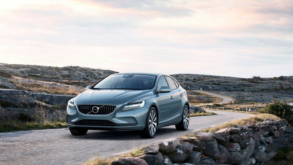 Cinque porte hatchback Volvo V40