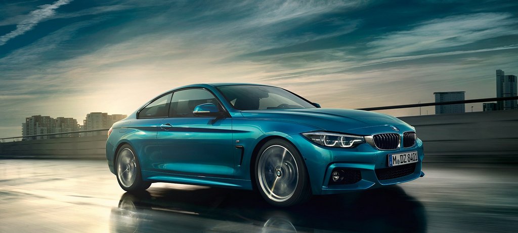 Panoramica a due porte aggiornato coupé BMW Serie 4