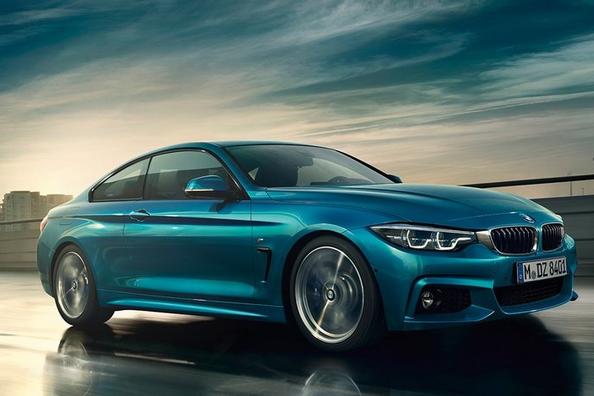 Panoramica a due porte aggiornato coupé BMW Serie 4 Foto 4