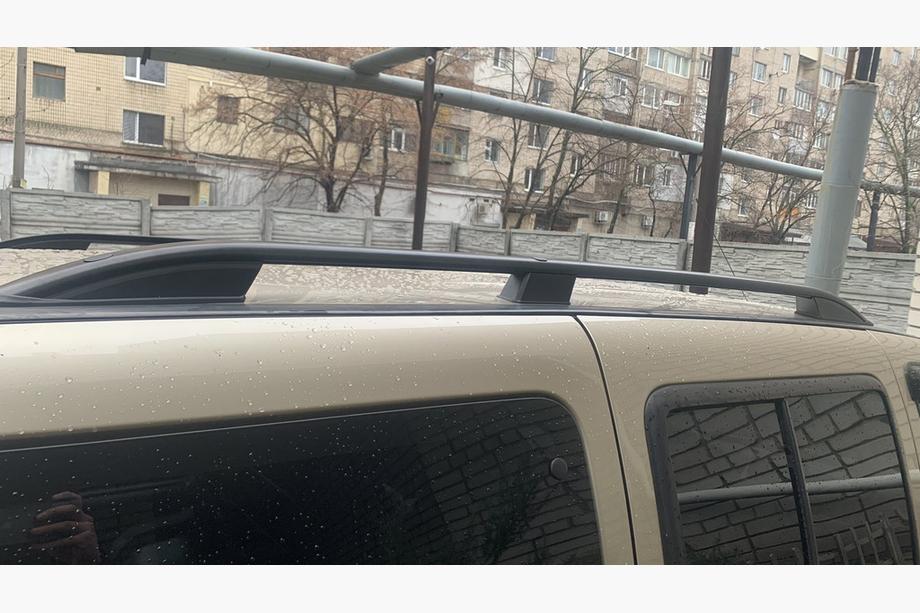 Fiat Doblo I 2005-2010 Barre portatutto Skyport (nere) Base Maxi Foto 4