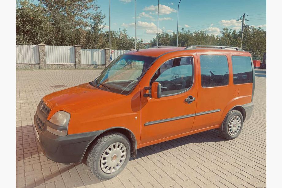 Fiat Doblo I 2005-2010 Barre portatutto Skyport (nere) Base Maxi Foto 8