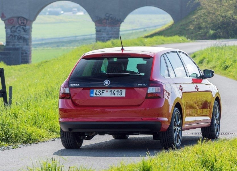 Una panoramica aggiornata Skoda Rapid Spaceback