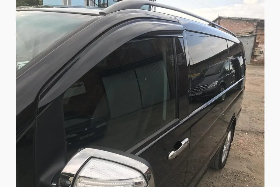 Mercedes Vito W639 2004-2014 Deflettori Finestrini (2 pz, Sunplex Sport) Foto 6