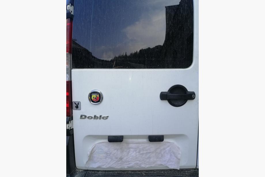 Fiat Doblo I 2005-2010 Emblema (Abarth, autoadesivo) 85 mm Foto 3