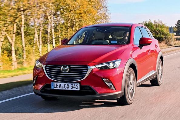 Sfoglia crossover Mazda CX-3 Foto 4