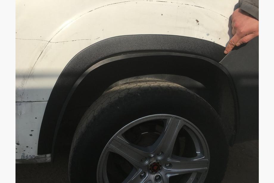 Citroen Jumper 2007-2025 Allargatori passaruota (4 pz, neri) Metallo Foto 6