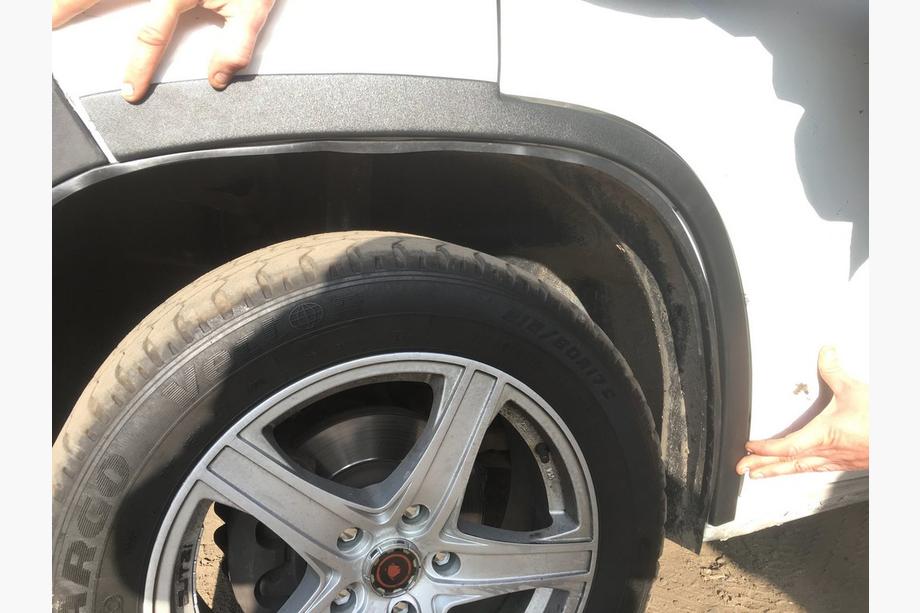 Citroen Jumper 2007-2025 Allargatori passaruota (4 pz, neri) Metallo Foto 10