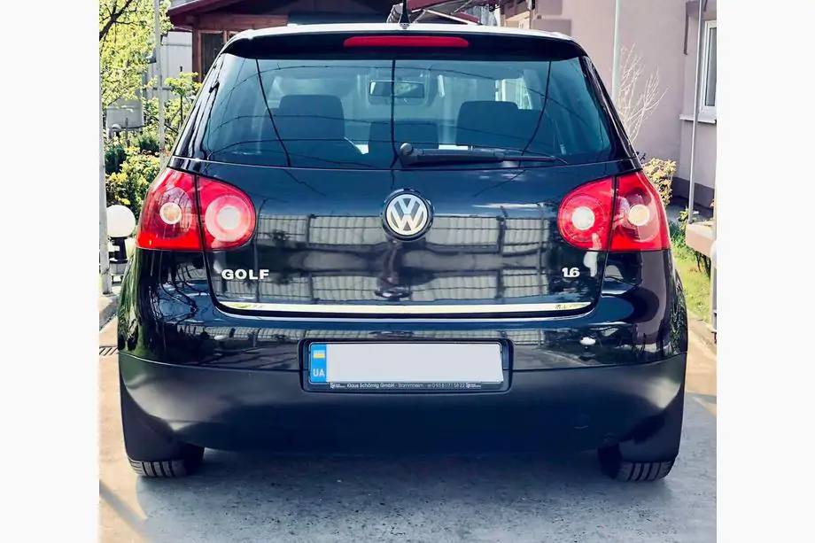 Volkswagen Golf 5 2003-2009 Modanatura bagagliaio acciaio inox Image