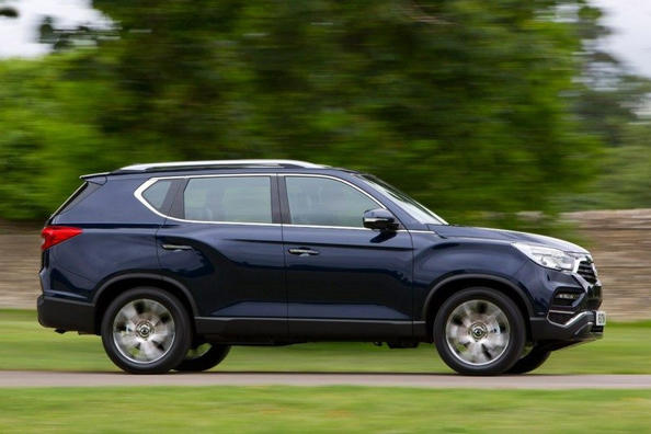 Sfoglia crossover SsangYong Rexton terza generazione Foto 4