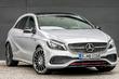 Panoramica di una berlina Mercedes-Benz classe A W176 foto 1