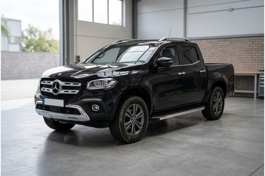 Mercedes X class 2017-2020 Pedane Laterali BlackLine (2 pz, Alluminio) Image