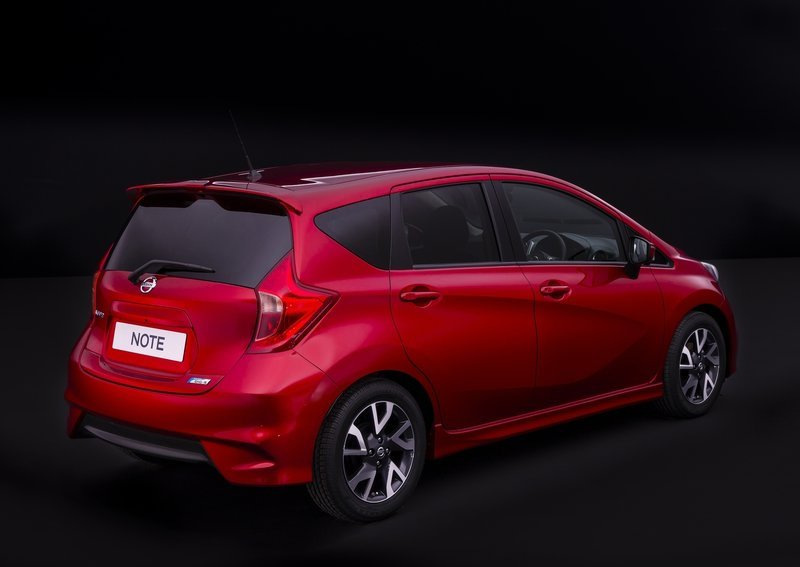 Recensione del furgone compatto Nissan Note