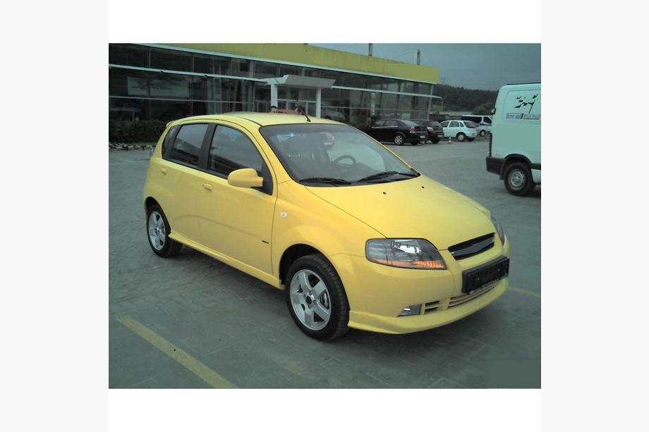 Chevrolet Aveo T200 2002-2008 Minigonne laterali (primer per verniciatura) Foto 2