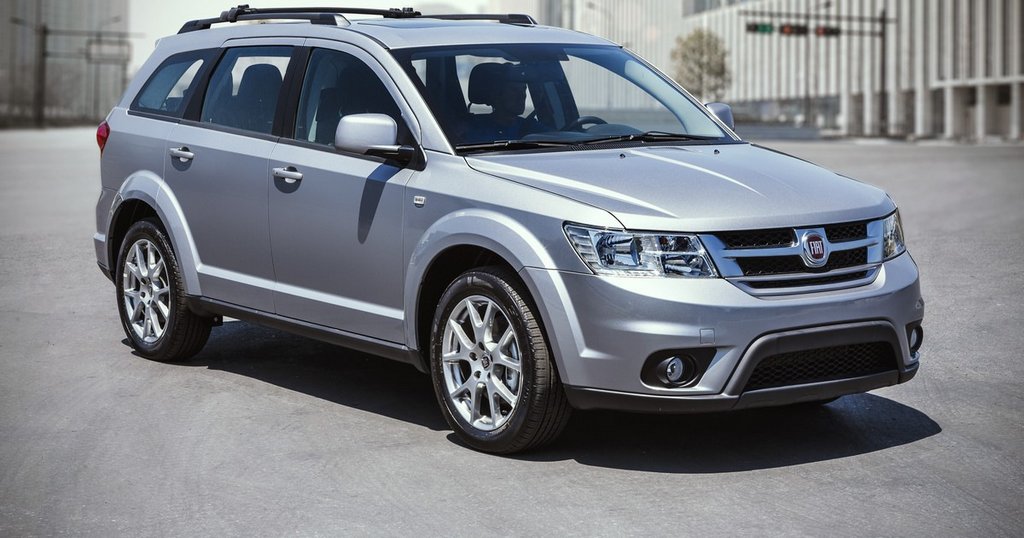Sfoglia crossover Fiat Freemont