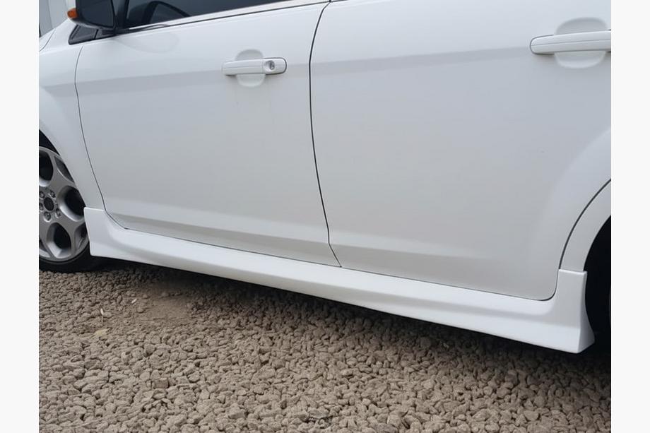 Ford Focus II 2005-2008 Minigonne Laterali HB (primer per verniciatura) Image