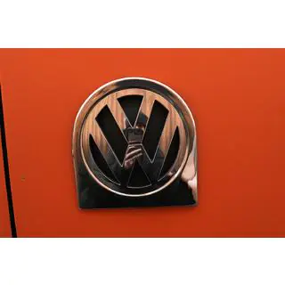 Cornice logo posteriore (acciaio inox) foto 1