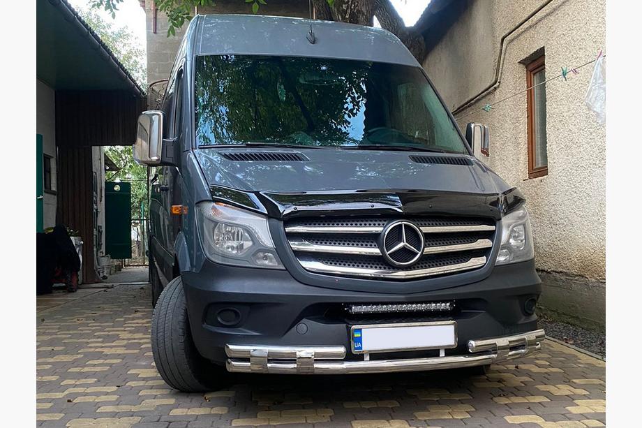 Mercedes Sprinter W906 2006–2018 Barra anteriore inferiore Shark (acciaio inox) 2013↗ Foto 2