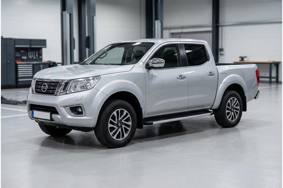 Nissan Navara/NP300 2016- Pedane laterali Fullmond (2 pz, alluminio) Foto 1