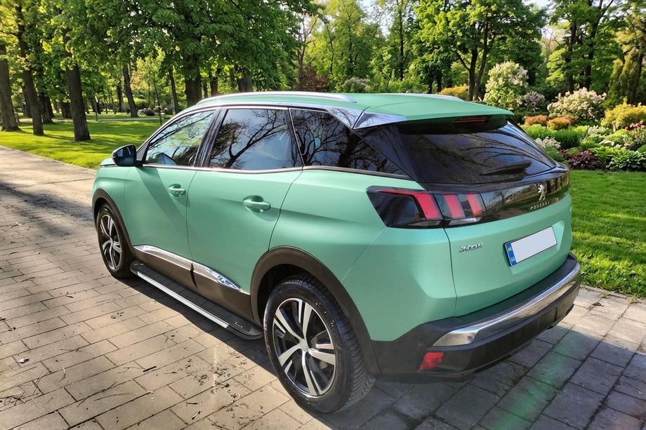 Peugeot 3008 2016-2023 Pedane Laterali RedLine V1 (2 pz, Alluminio) Foto 1