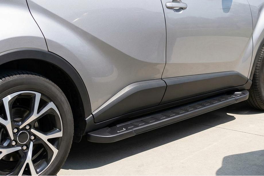 Toyota C-HR 2016-2023 Pedane Laterali RedLine Black (2 pz, Alluminio) Image