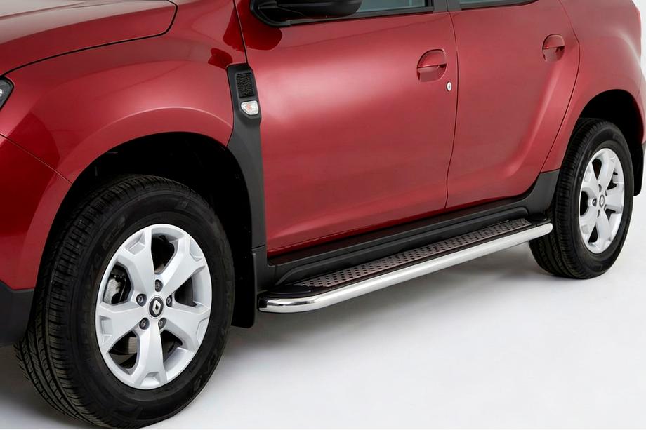 Dacia Duster 2018-2024 Pedane Laterali Maydos V2 (2 pz, Alluminio e Acciaio Inox) Foto 1