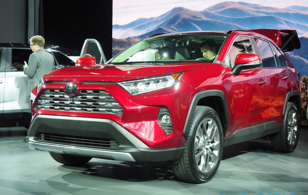 Toyota RAV4 2019 anno modello
