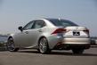 L’berlina Lexus IS foto 2