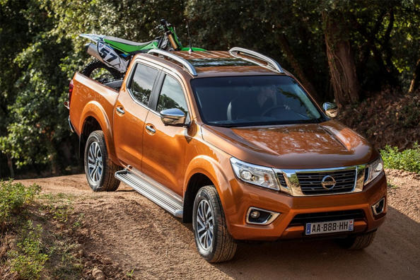 Pick-up di terza generazione Nissan Navara NP300