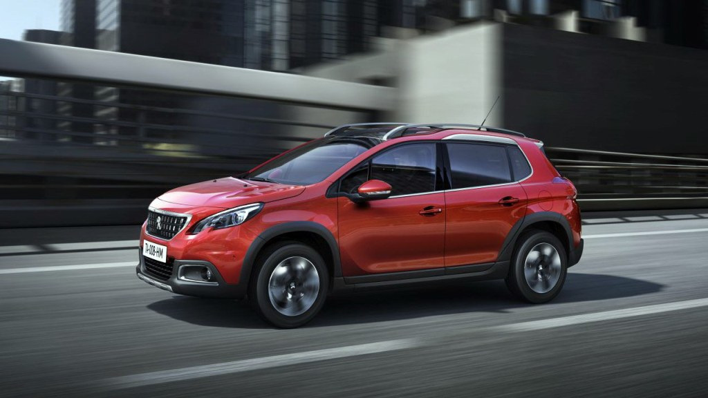 Panoramica compatta crossover Peugeot 2008