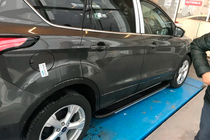 Ford Kuga/Escape 2013-2019 Pedane laterali Bosphorus Grey (2 pz, alluminio) foto 5