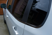Jeep Renegade 2014- Cornici Finestrini Cromo Nero (6 pz, Acciaio Inox) foto 2