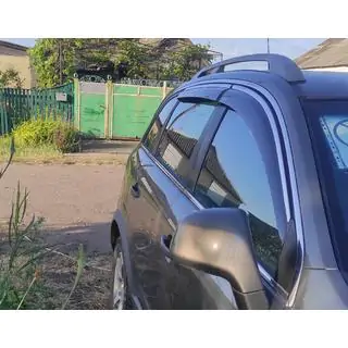 Deflettori finestrini con profilo cromato (4 pz, Niken) foto 1