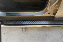 Ford Kuga/Escape 2013-2019 Pedane Laterali Maydos V2 (2 pz, Alluminio + Acciaio Inox) foto 7