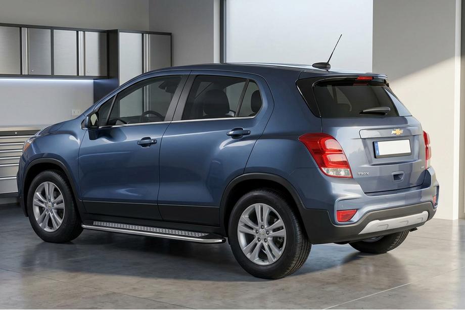 Chevrolet Trax 2012-2023 Pedane Laterali Maydos V2 (2 pz, Alluminio e Acciaio Inox) Foto 1