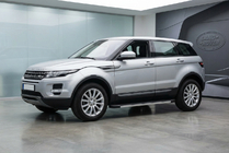 Range Rover Evoque 2012-2018 Pedane Laterali Maya V1 (2 pz, Alluminio) foto 1