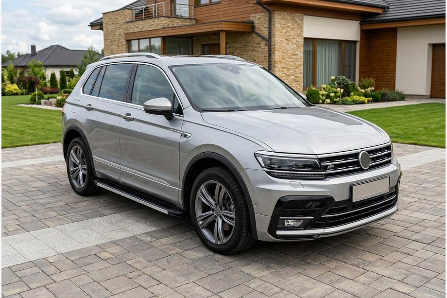 Volkswagen Tiguan 2016-2023 Pedane Laterali Maya V1 (2 pz, Alluminio) Image