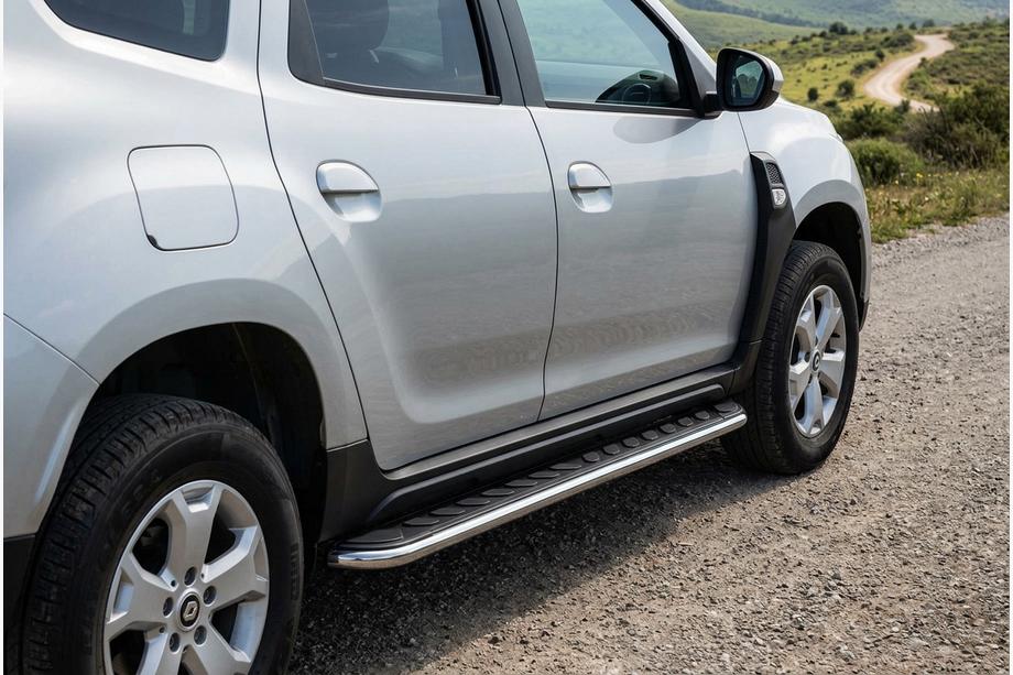 Dacia Duster 2018-2024 Pedane Laterali Maydos V1 (2 pz, Alluminio) Image