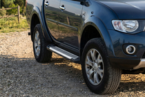 Fiat Fullback 2016- Pedane Laterali Line (2 pz, Alluminio) foto 1
