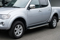 Fiat Fullback 2016- Pedane Laterali BlackLine (2 pz, Alluminio) foto 1