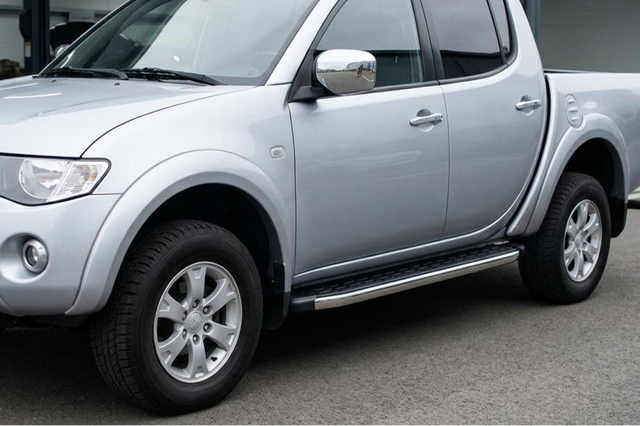 Fiat Fullback 2016- Pedane Laterali BlackLine (2 pz, Alluminio) Image