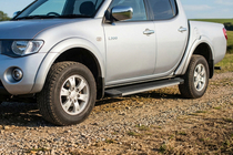 Fiat Fullback 2016- Pedane Laterali Maya V1 (2 pz, Alluminio) foto 1