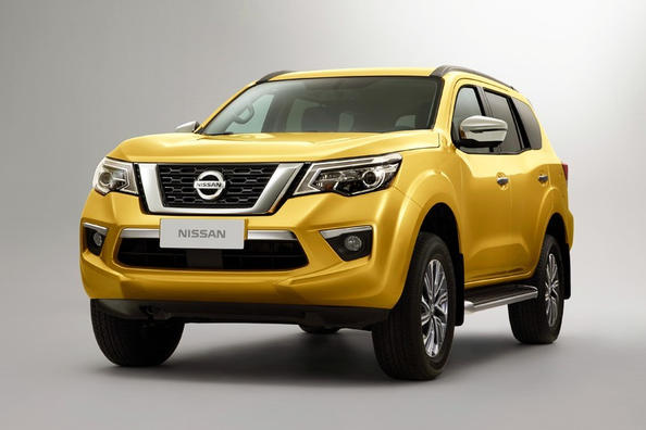 Recensione del nuovo suv Nissan Terra Foto 4