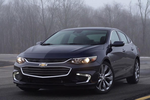 Sfoglia berlina Chevrolet Malibu nona generazione