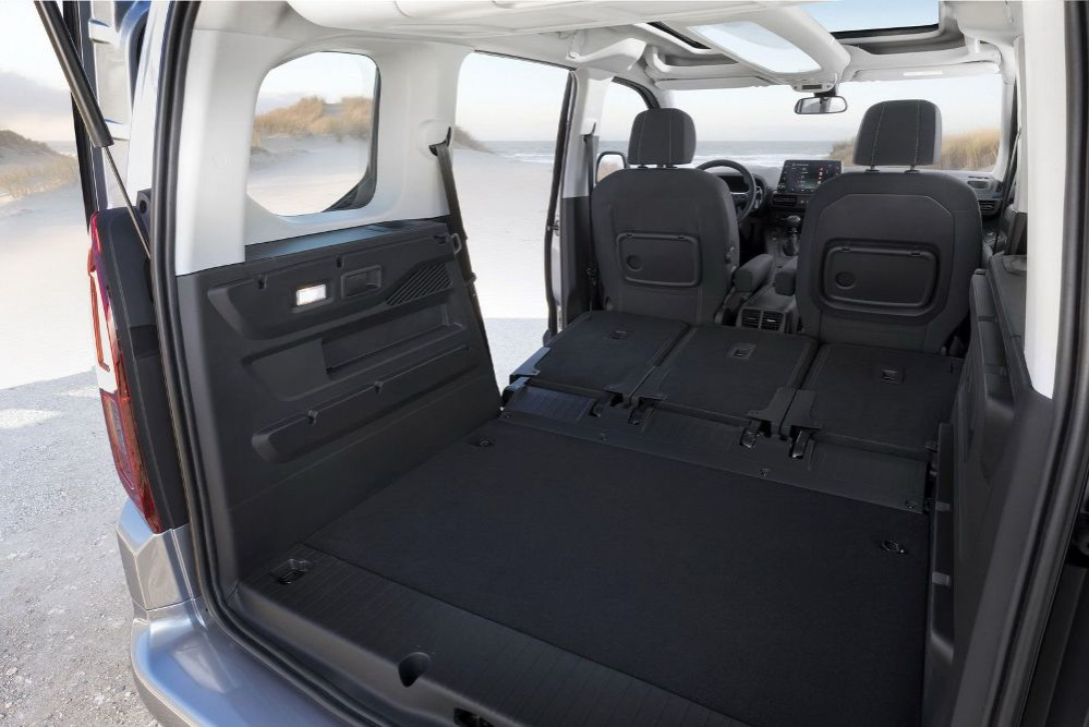 Recensione del furgone compatto di nuova generazione Opel Combo Life
